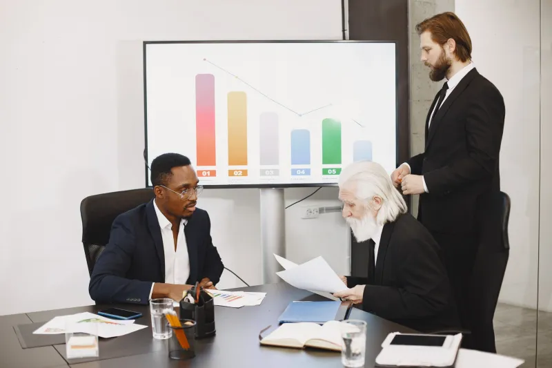Measuring the Wrong Things Well: The KPI Illusion in British Corporate Groups